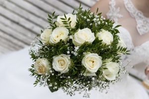 white wedding flowers