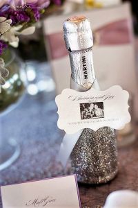 champagne wedding favours-best-wedding-favors